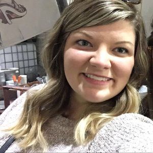 Meet your Posher, Catherine